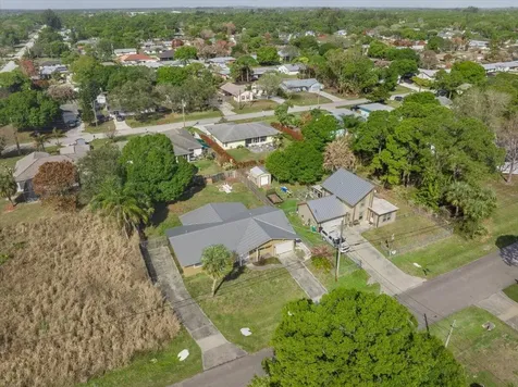 6107 Hickory Drive Fort Pierce FL 34982