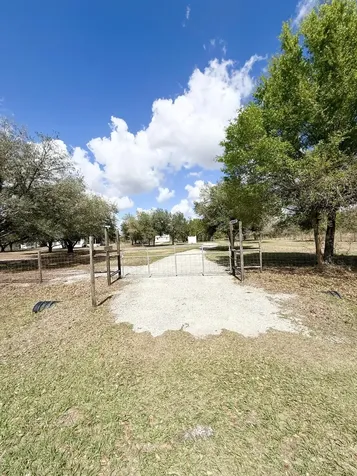 19363 Nw 262nd Street Okeechobee FL 34972