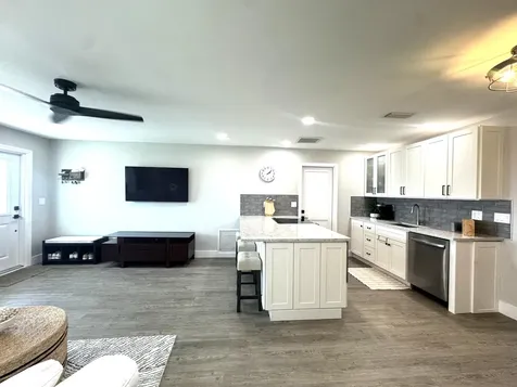 108 SW 9th Street Boynton Beach FL 33426