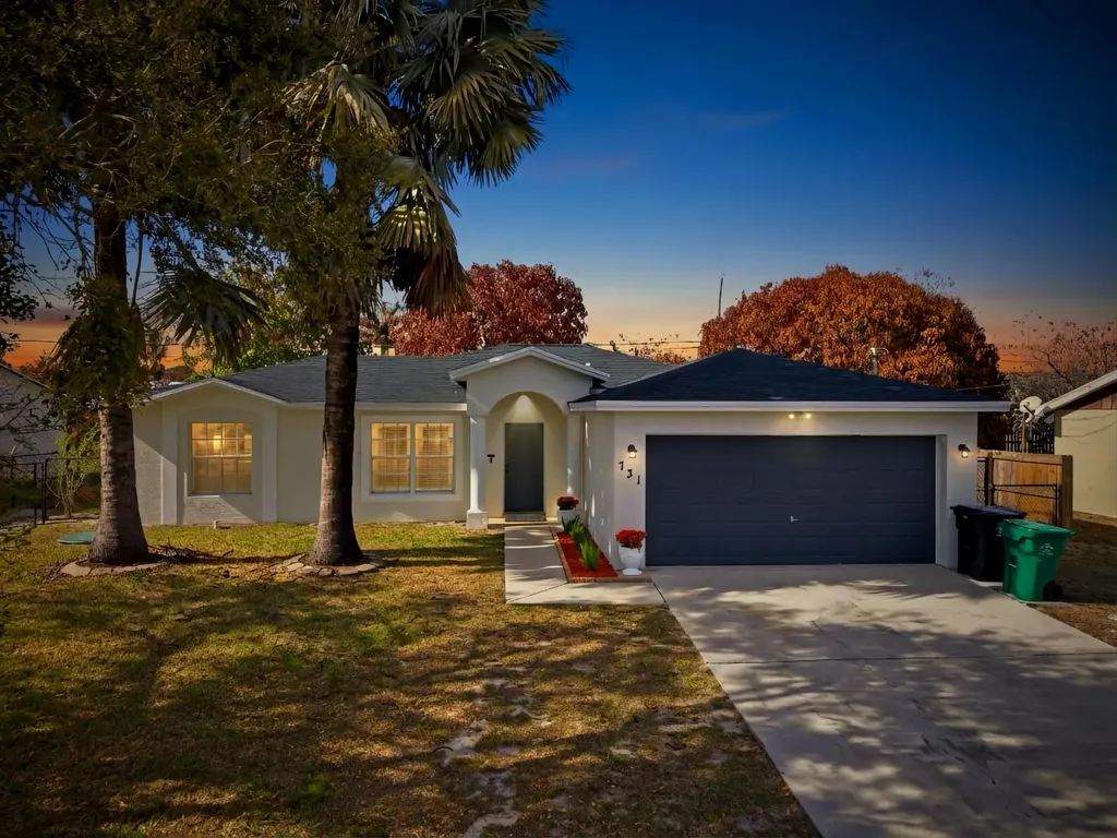 731 Sw Bond Road Port Saint Lucie FL 34953