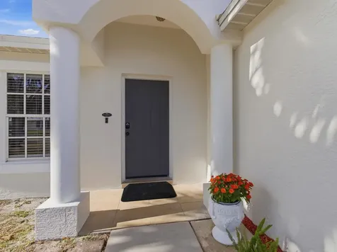 731 Sw Bond Road Port Saint Lucie FL 34953