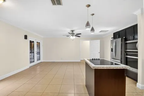 18 Crossings Circle Boynton Beach FL 33435