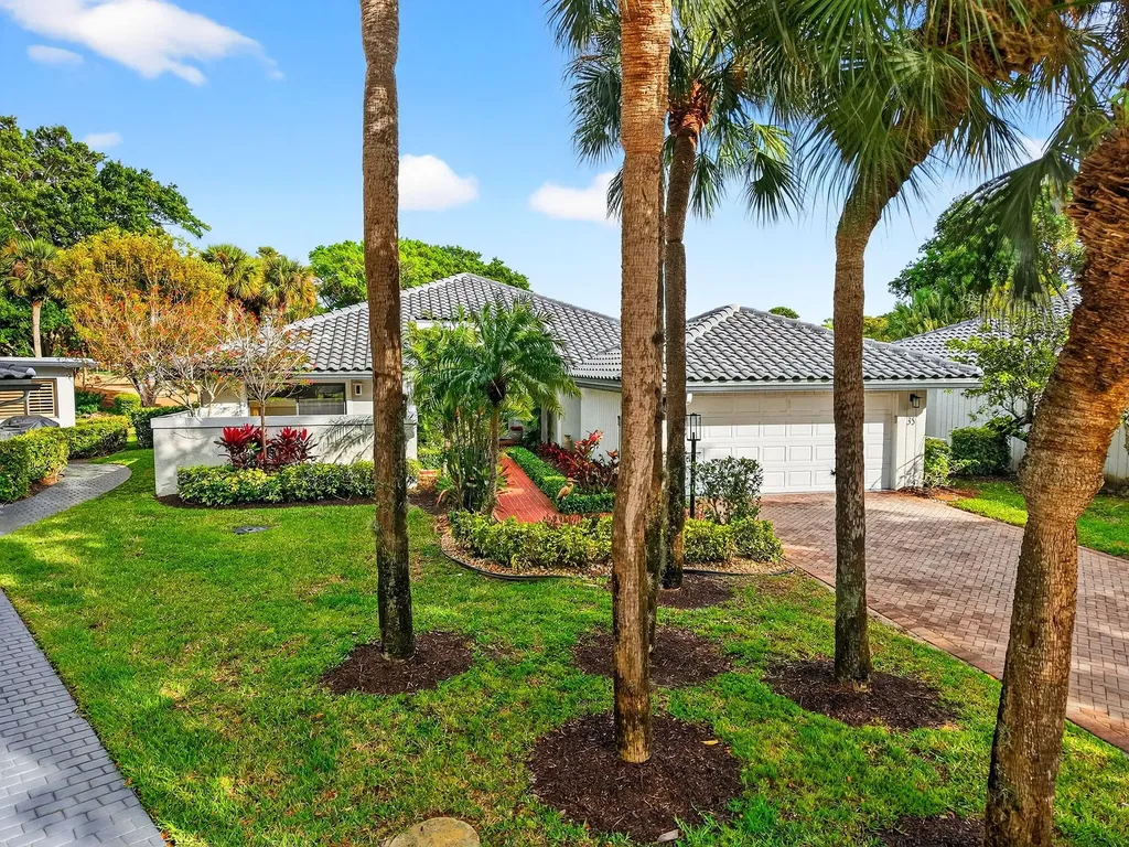 35 Glens Drive Boynton Beach FL 33436
