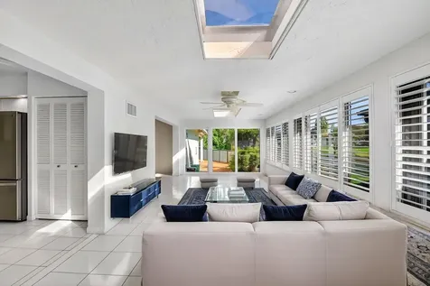 35 Glens Drive Boynton Beach FL 33436