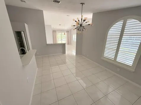 8645 Via Giula Boca Raton FL 33496