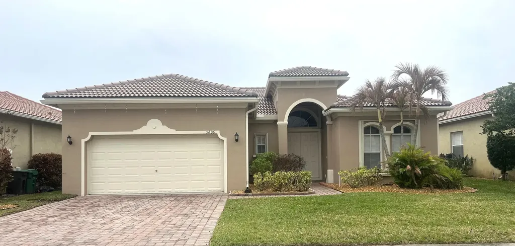 5606 Place Lake Drive Fort Pierce FL 34951
