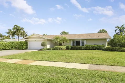 856 Country Club Drive North Palm Beach FL 33408