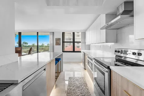 5480 N Ocean Drive Singer Island FL 33404