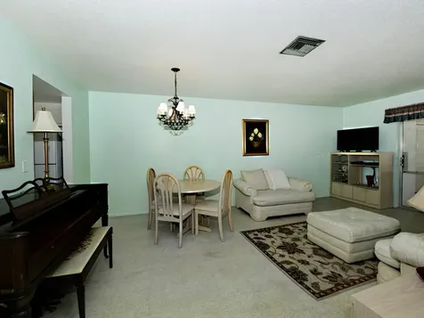 2789 Ashley Drive West Palm Beach FL 33415