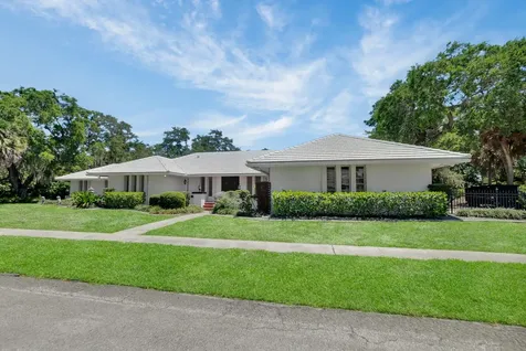 800 Sw 17th Street Boca Raton FL 33486