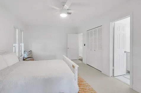 800 Sw 17th Street Boca Raton FL 33486