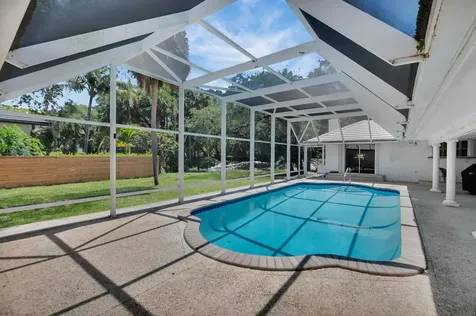 800 Sw 17th Street Boca Raton FL 33486