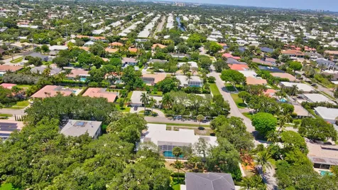 800 Sw 17th Street Boca Raton FL 33486