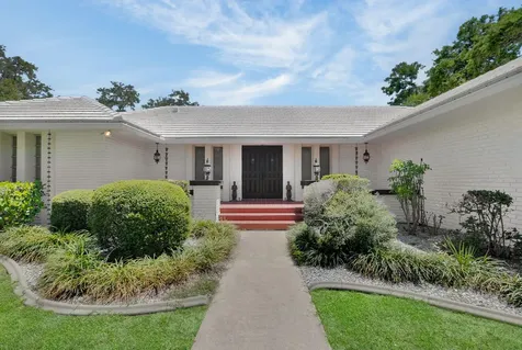 800 Sw 17th Street Boca Raton FL 33486