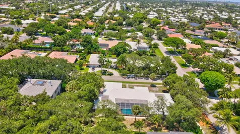800 Sw 17th Street Boca Raton FL 33486