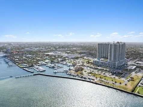 220 Lake Shore Drive Lake Park FL 33403