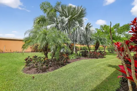 9624 SW Royal Poinciana Drive Port Saint Lucie FL 34987