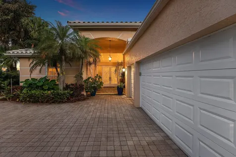 1118 Crystal Drive Palm Beach Gardens FL 33418