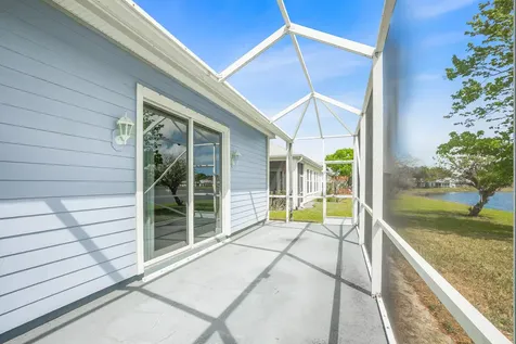 615 Ne Canoe Park Circle Port Saint Lucie FL 34983