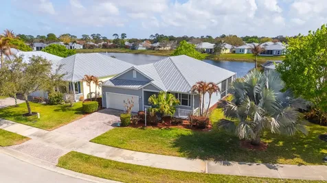 615 Ne Canoe Park Circle Port Saint Lucie FL 34983