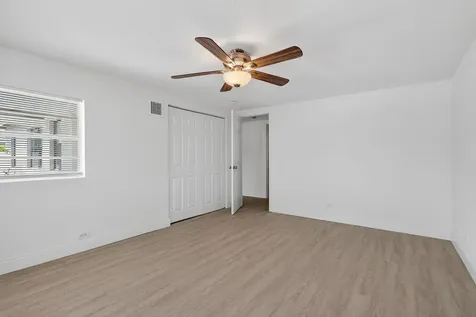 3600 Sw 46th Avenue West Park FL 33023