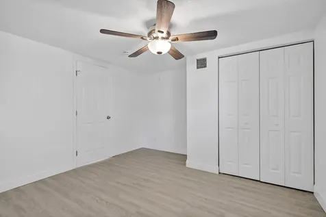 3600 Sw 46th Avenue West Park FL 33023