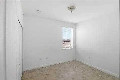 15062 Sw 11th Street Miami FL 33194