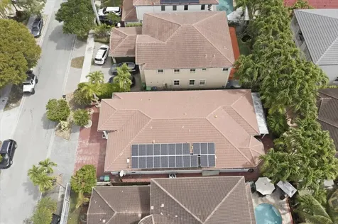 15062 Sw 11th Street Miami FL 33194