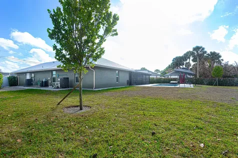 3898 Sw Chaffin Street Port Saint Lucie FL 34953