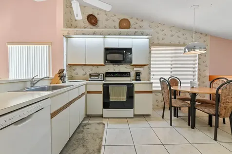 10851 Palm Lake Avenue Boynton Beach FL 33437