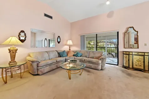10851 Palm Lake Avenue Boynton Beach FL 33437