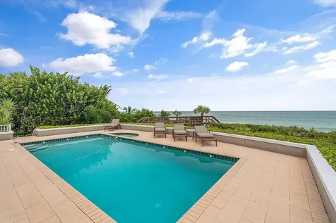 Vero Beach FL 32963