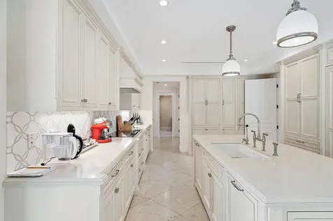210 Emerald Lane Palm Beach FL 33480
