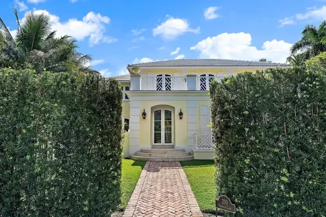 210 Emerald Lane Palm Beach FL 33480