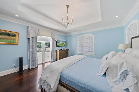 210 Emerald Lane Palm Beach FL 33480