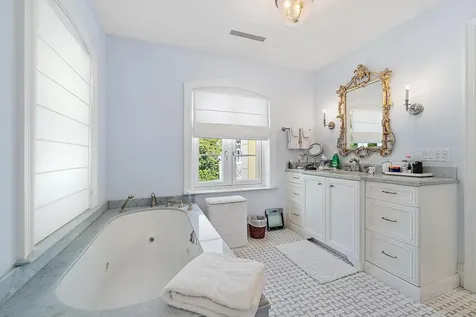 210 Emerald Lane Palm Beach FL 33480