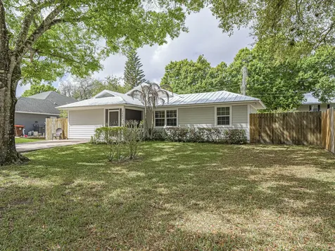 2445 88th Court Vero Beach FL 32966