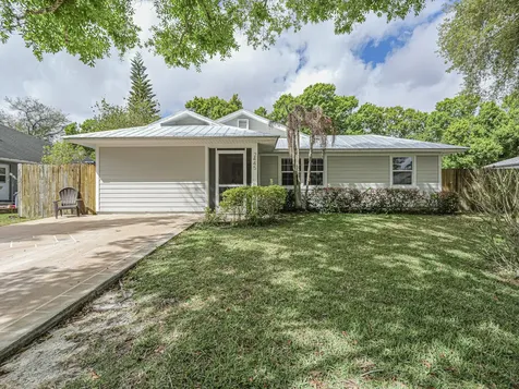 2445 88th Court Vero Beach FL 32966