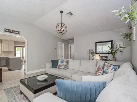 2445 88th Court Vero Beach FL 32966