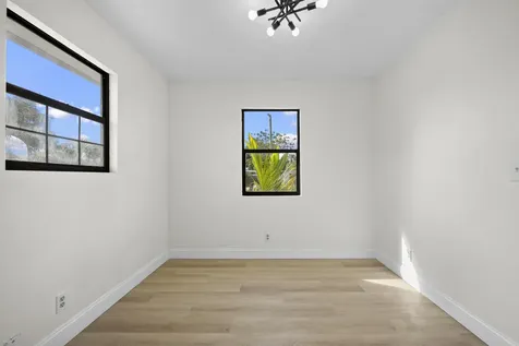 1244 W 25th Street Riviera Beach FL 33404