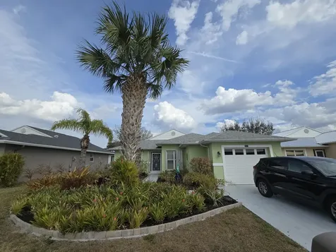 6621 Picante Circle Fort Pierce FL 34951