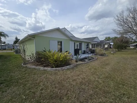 6621 Picante Circle Fort Pierce FL 34951