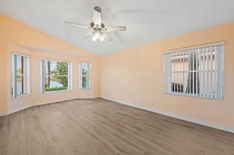 5327 Wycombe Avenue Boynton Beach FL 33437