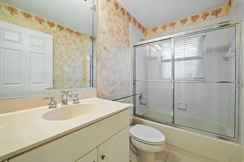 5327 Wycombe Avenue Boynton Beach FL 33437