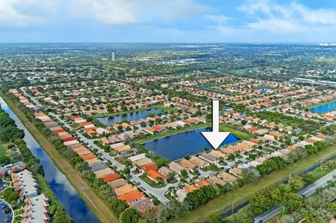 5327 Wycombe Avenue Boynton Beach FL 33437