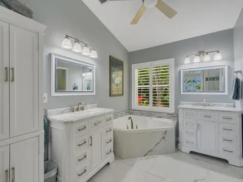 1687 Aynsley Way Vero Beach FL 32966