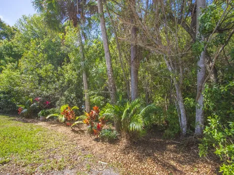 1687 Aynsley Way Vero Beach FL 32966