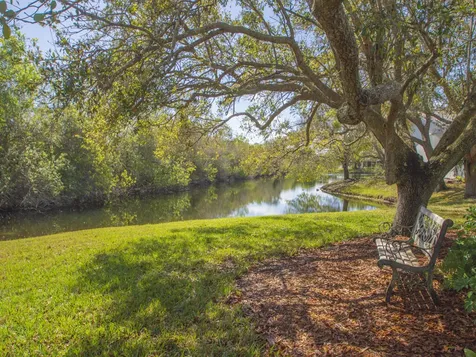 1687 Aynsley Way Vero Beach FL 32966