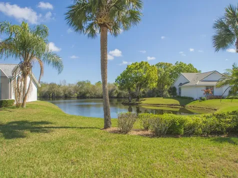 1687 Aynsley Way Vero Beach FL 32966