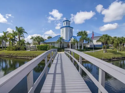 1687 Aynsley Way Vero Beach FL 32966